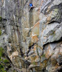41Gorge du Daillet Femme Fontaine 7b+ Pierre Farve.jpg