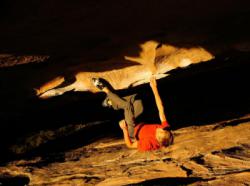 Grampians (Mount Stapylton, Hollow Mountain boulders)