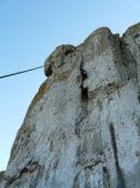 Delphine  dans Damoclès 6a+  / La Clape (Les Crêtes de Vires)