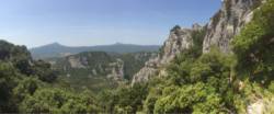 Vue depuis la falaise chez Rémy. / Le Thaurac (Baume du Soleil, Chez Rémy)