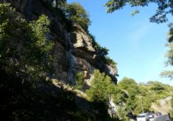 Parking et premier secteur de la falaise. / Malaspes